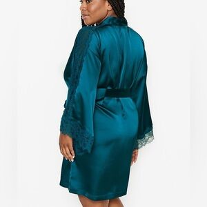 Victoria's Secret Teal Satin Lace Robe Dressing Gown